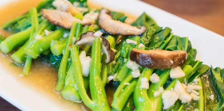 8 Manfaat Kailan, Sayuran Hijau Khas Chinese Food, untuk Kesehatan
