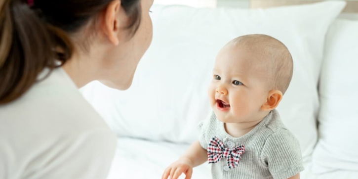 Wajib Tahu! Ini Tahapan Anak Belajar Bicara dan Cara Stimulasinya