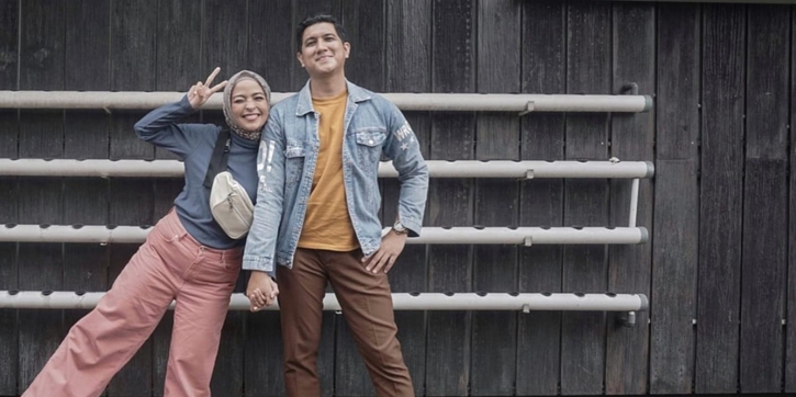 Momen Kocak Pasangan Tantri Kotak dan Arda Naff