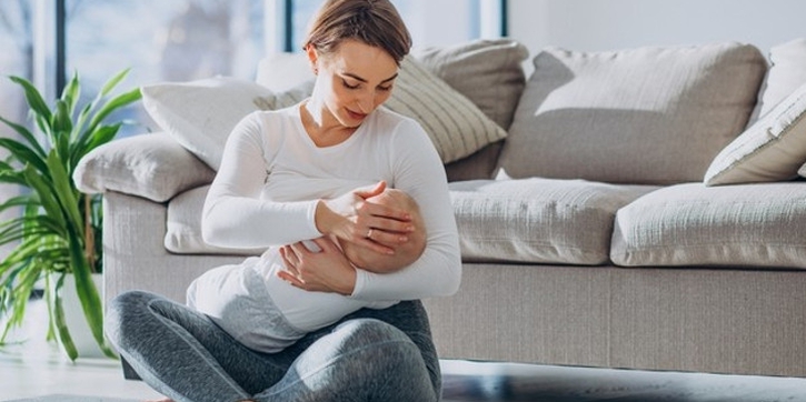 Moms, Terapkan Tips Berikut Ini Demi Sukses Menyusui