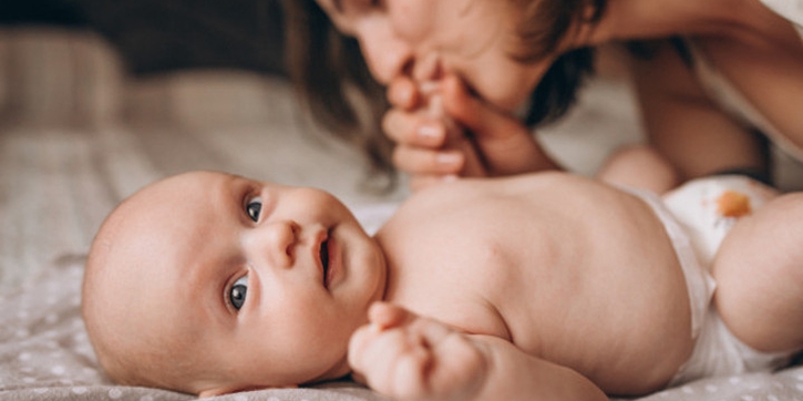 Cara Merawat Kulit Bayi yang Esensial Sejak Baru Lahir