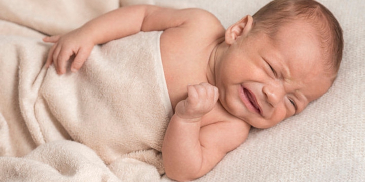 Jika Bayi Mengalami Kolik, Ini Cara Mengatasinya, Moms