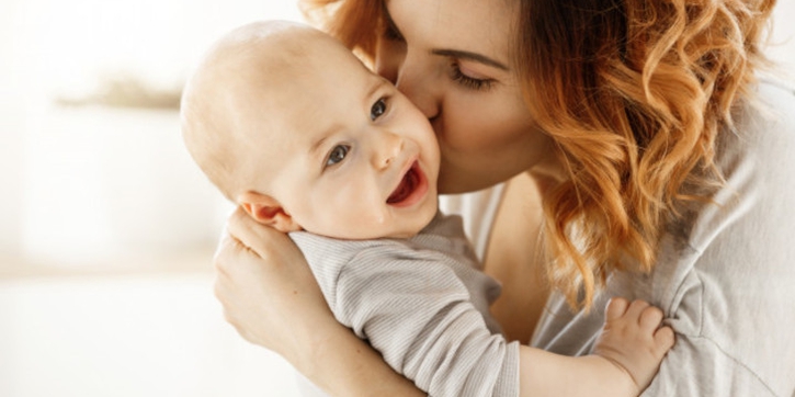 Tips Merawat Kelembutan dan Kesegaran Kulit Bayi