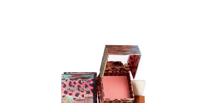 Blush On untuk Pipi Merona