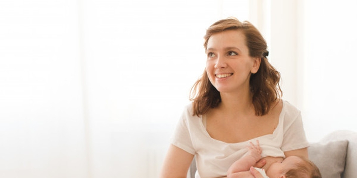 Ibu Menyusui Ingin Berpuasa? Ini Tips dari Pakar Laktasi