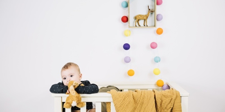 7 Jenis Mainan Terbaik untuk Bayi Baru Lahir