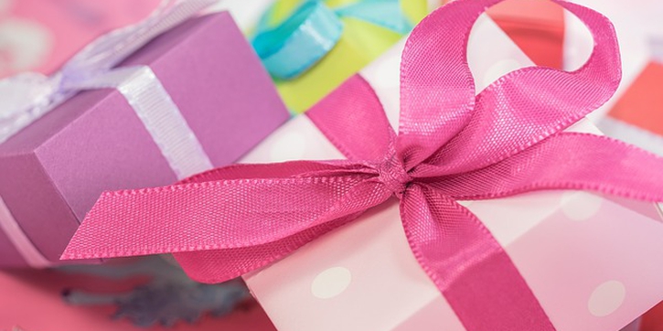 4 Cara Memilih Kado Natal yang Tepat