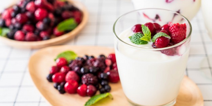 Moms, Ketahui Berbagai Manfaat Yoghurt untuk Kesehatan