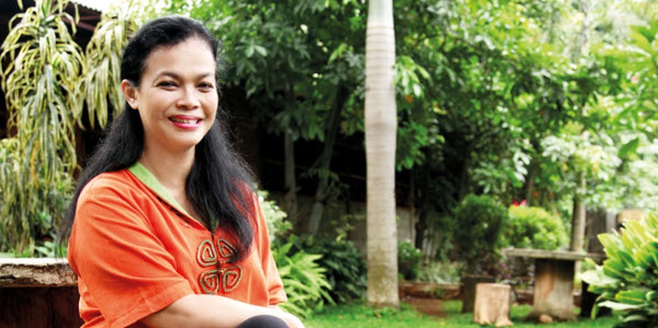 Irina Amongpradja: Berjuang Bersama Anak Pemulung
