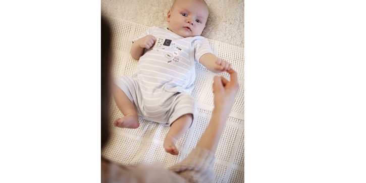 6 Trik Jitu untuk Menggunting Kuku Bayi