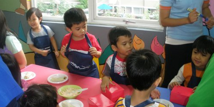 Yuk, Ajak Anak Jadi Koki Cilik di 4 Tempat Ini!