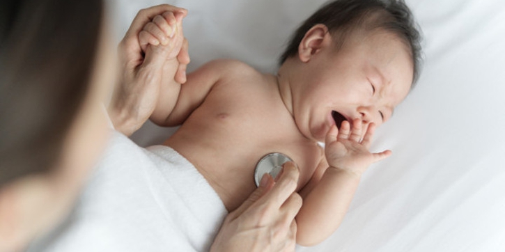 Waspadai Sindrom 4 Bulan pada Bayi, Moms!