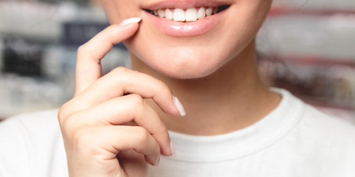 10 Cara Mencegah dan Mengatasi Bibir Kering saat Puasa