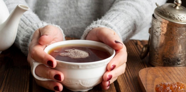 Minum Jamu Setelah Melahirkan, Aman atau Tidak, ya?