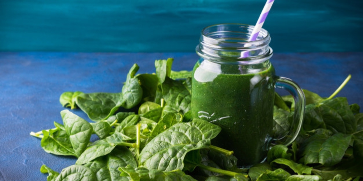 Kaya Nutrisi, Ini Manfaat Jus Bayam untuk Kesehatan