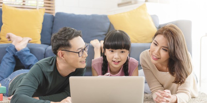 Tips Menerapkan Kebiasaan Digital yang Sehat untuk Keluarga