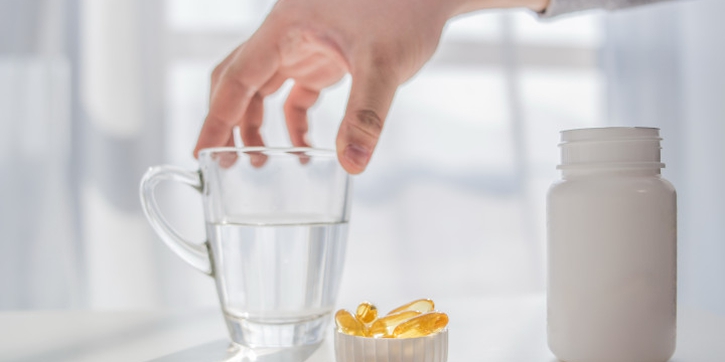 Vitamin D, Benarkah Bermanfaat bagi Penderita COVID-19?