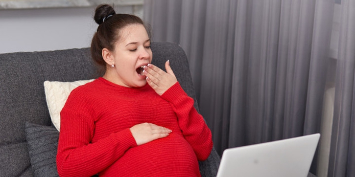Bukan Malas! Ini 5 Alasan Ibu Hamil Sering Mager