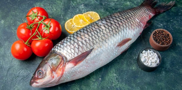 Moms, Perhatikan Ini saat Menyajikan Ikan sebagai Menu MPASI