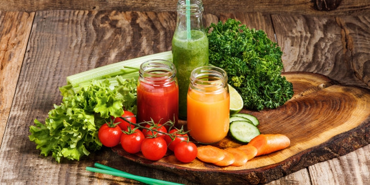 10 Sayuran Terbaik untuk Dibuat Jus