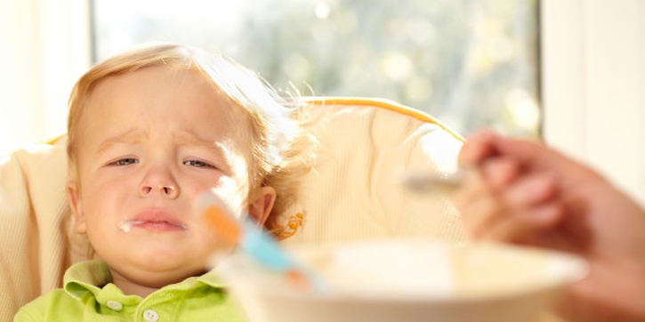 5 Kesalahan Orang Tua yang Membuat Anak Mogok Makan