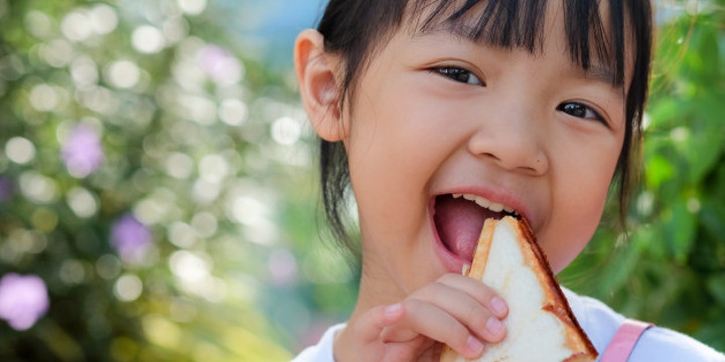 Rekomendasi Keju untuk Anak Anda