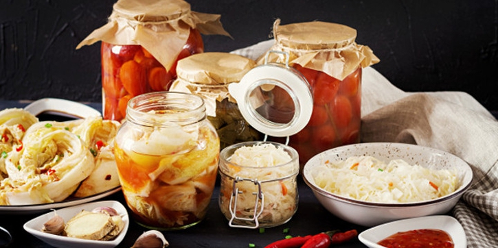 5 Manfaat Mengonsumsi Makanan Fermentasi untuk Tubuh