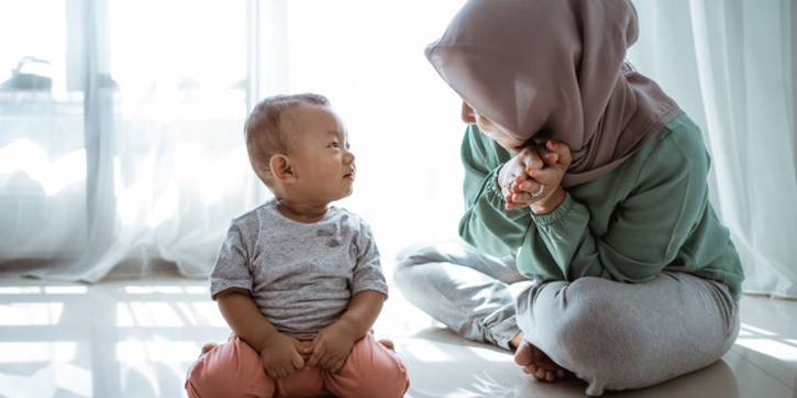 10 Cara Menstimulasi Kemampuan Berbahasa Anak