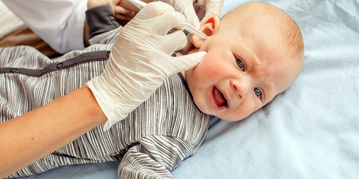 Yuk, Deteksi Dini Kelainan Pendengaran pada Bayi Anda!