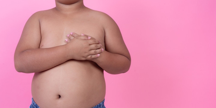 Leher Anak Bergurat Hitam? Waspada Tanda Diabetes, Moms!
