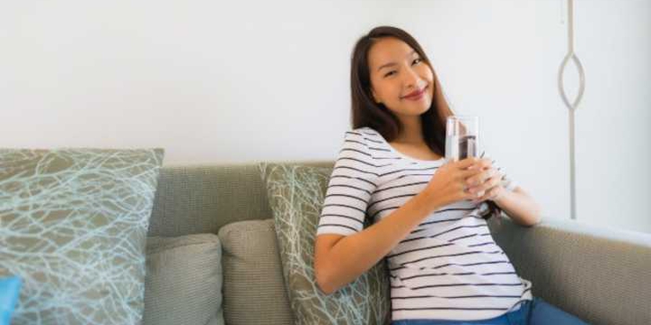 Ini Aturan dan Cara Minum Air Putih yang Benar agar Tetap Sehat