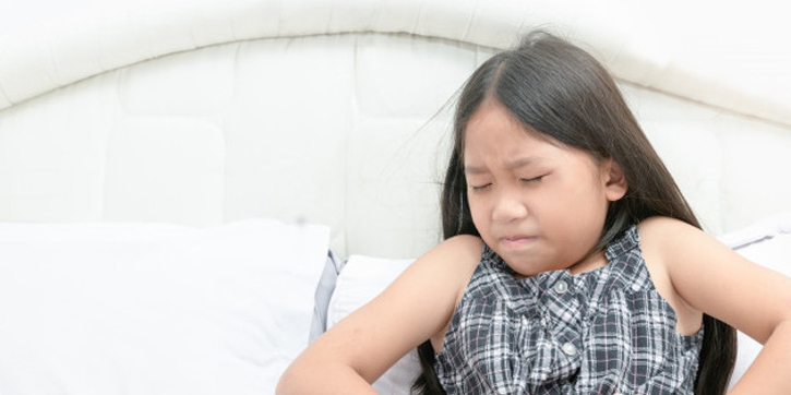 Penyebab Sakit Perut pada Anak yang Moms Perlu Tahu