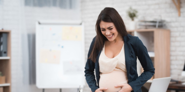 Jenis-jenis Kontraksi Kehamilan yang Perlu Moms Ketahui