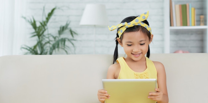 Anak Suka Main Internet? Terapkan Do’s and Dont’s Ini