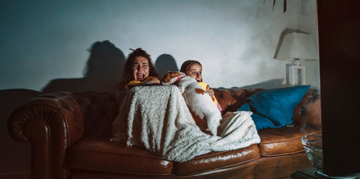 Si Kecil Nonton Film Horor? Ini Efeknya, Moms