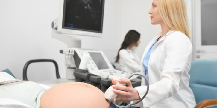 Di Balik Fenomena Bayi Terlilit Tali Pusar, Ini Penyebabnya