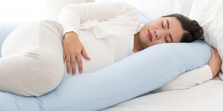 Bantal Hamil, Manfaat dan Jenisnya yang Perlu Anda Tahu