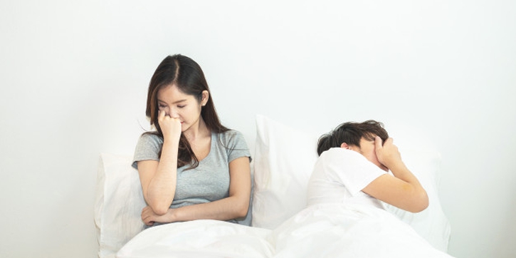 6 Hal yang Membuat Ibu Baru Malas Berhubungan Intim