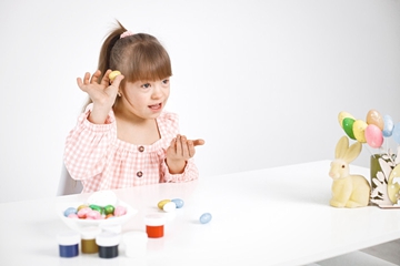 Perbedaan Autis dan Down Syndrome yang Perlu Diketahui