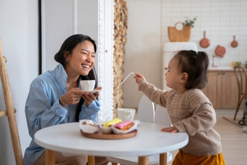 8 Tips Praktis Mengajarkan Anak Berbicara dengan Lancar