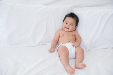 Penting, Tepat Memilih Popok Dapat Mencegah Iritasi Kulit pada Bayi!