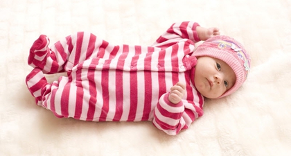 Tips Memilih Pakaian Bayi