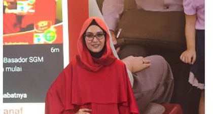Ini Cara Zee Zee Shahab Ajari Anak Bersosialisasi