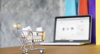 4 Tips Aman Saat Belanja Keperluan Anak Secara Online