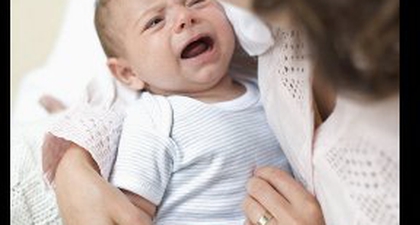 Mengatasi Bayi Hipoglikemia