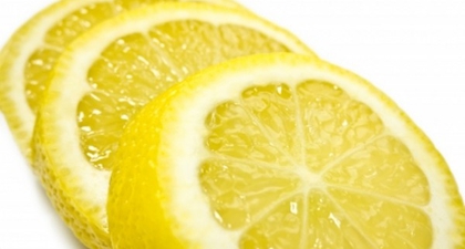 Manfaat Air Lemon