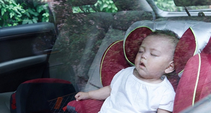 Jangan Meninggalkan Anak di Dalam Mobil!
