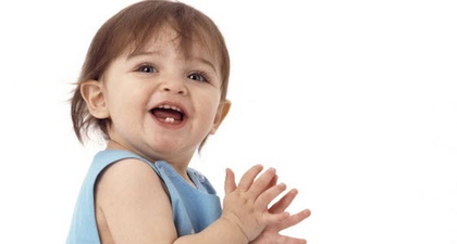Pertumbuhan Fisik Bayi Usia 9-12 Bulan