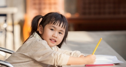 Perhatikan Ini Sebelum Posting Foto Anak di Sekolah!