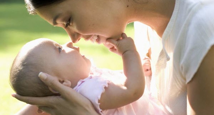 Pentingnya Merespons Ocehan Bayi